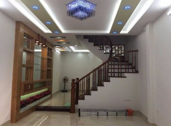 Nhà riêng 2.35 tỷ Triều Khúc- Thanh Xuân, 33.4m2* 5 tầng, ngõ rộng 3m, ngõ thông