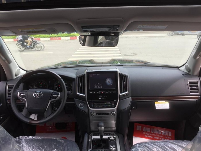 Toyota Landcruiser 5.7 Nhâp Mỹ 2016. Màu đen, nội thất đen