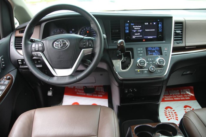 Toyota Sienna 3.5 limited  màu trắng - nội thất nâu  sx 2015 dk 2015