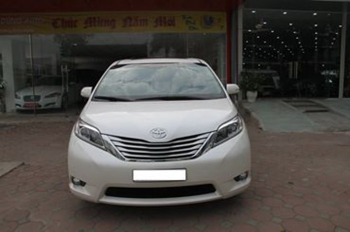 Toyota Sienna 3.5 limited  màu trắng - nội thất nâu  sx 2015 dk 2015