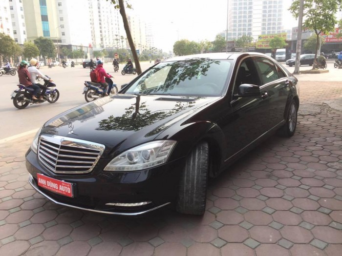 Mercedes S300 2010 đăng ký lần đầu 2011