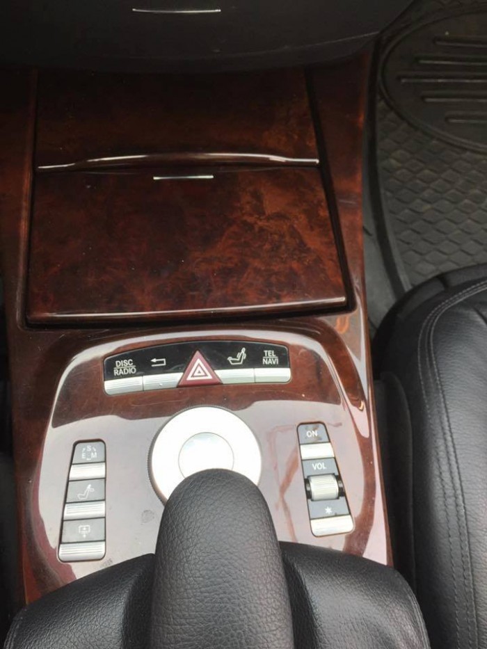 Mercedes S300 2010 đăng ký lần đầu 2011
