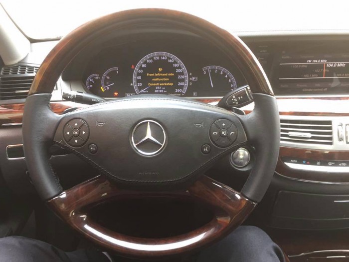 Mercedes S300 2010 đăng ký lần đầu 2011