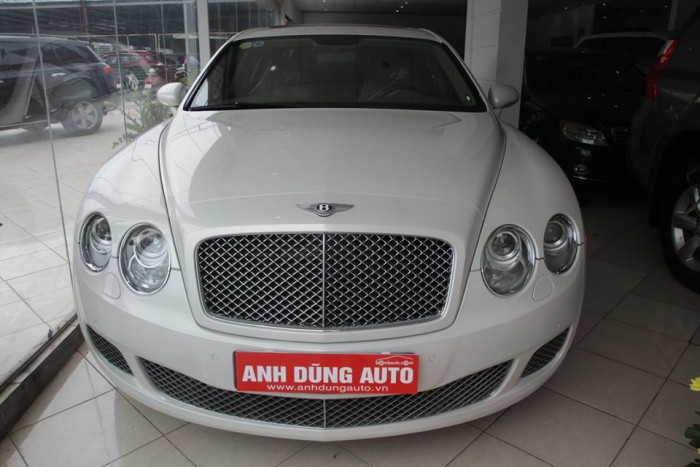 Bentley Continental Flying, động cơ W12 dung tích 6.0, xe sản xuất 2009