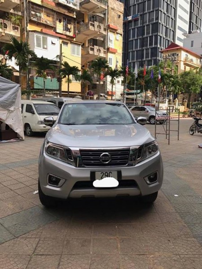 Cần bán Nissan Navara NP300 - 2016