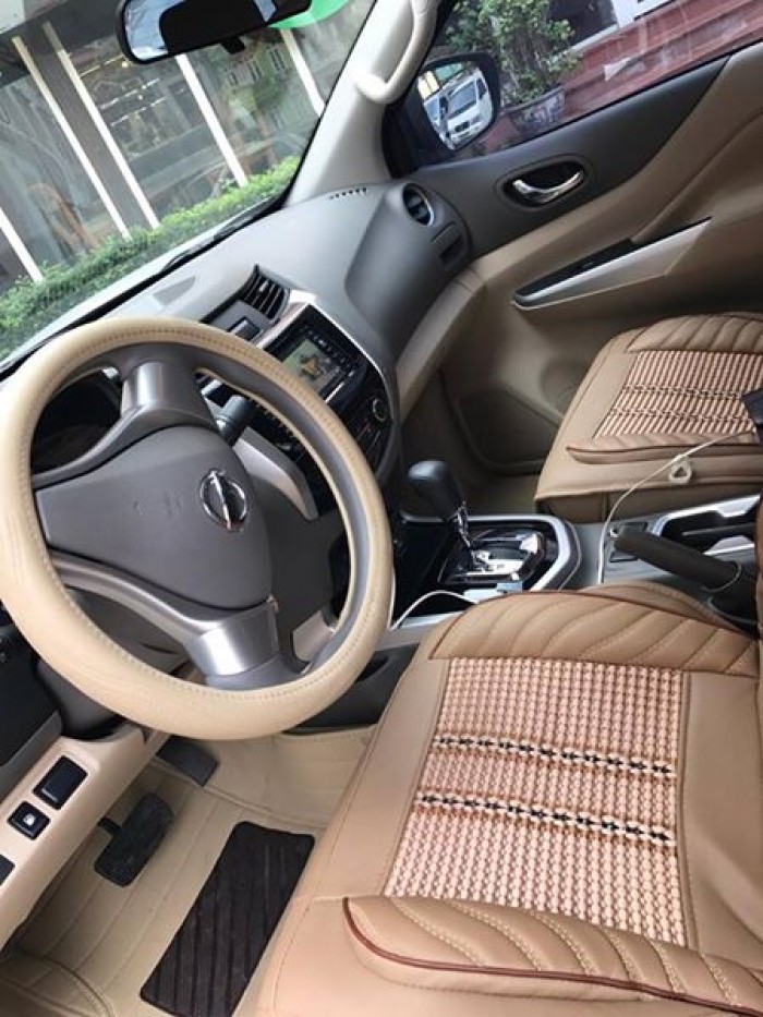 Cần bán Nissan Navara NP300 - 2016