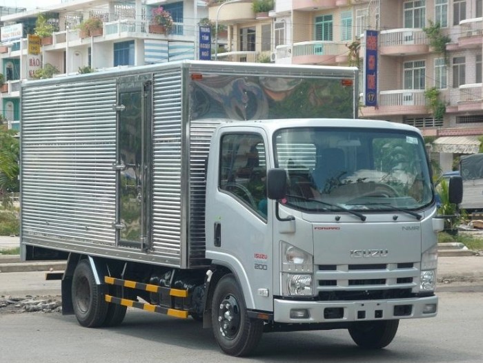 Xe tải ISUZU 1T9 NMR85H