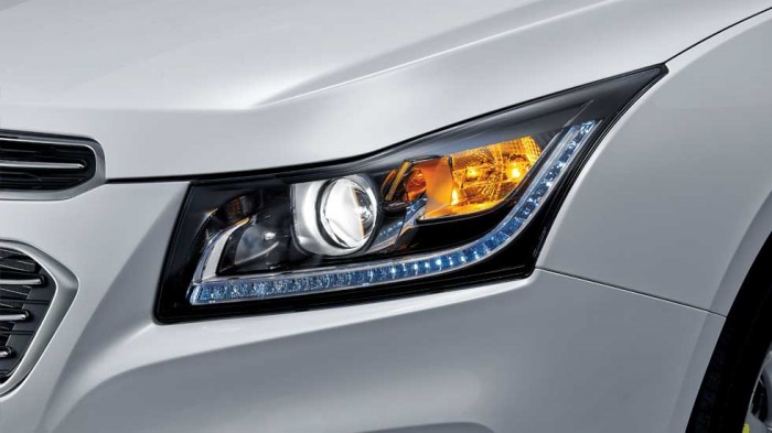 Sở hữu Chevrolet Cruze 1.8L chỉ với 150tr trả trước, hỗ trợ vay trả góp nhanh chóng, không cần chứng minh thu nhập.