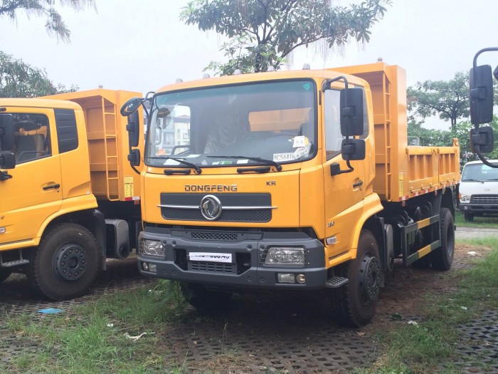 Bán xe ben Dongfeng Hoàng Huy 8 tấn 2017 nhập khẩu.