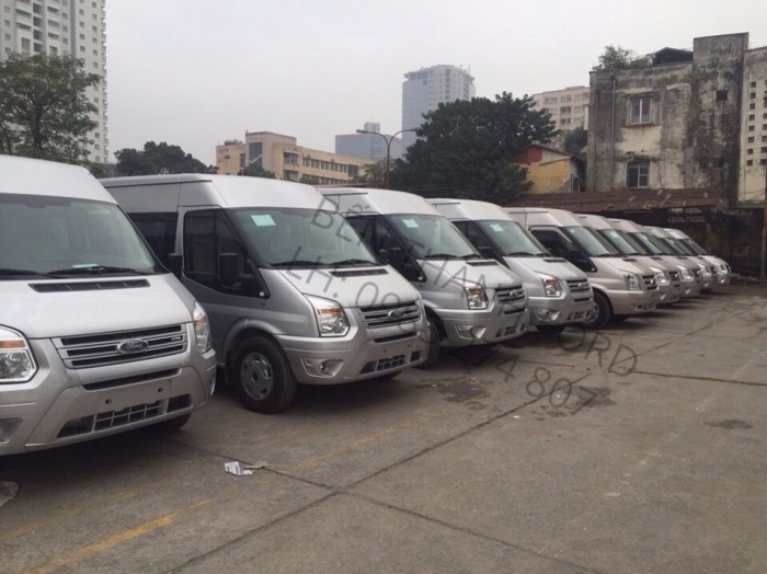Ford Transit 16 chỗ đời 2017, giá rẻ nhất tại Thành Phố Hồ Chí Minh