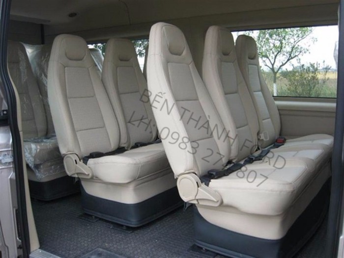 Ford Transit 16 chỗ đời 2017, giá rẻ nhất tại Thành Phố Hồ Chí Minh