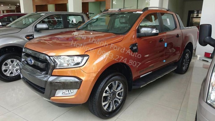 Ford Ranger Wildtrak động cơ dầu 2.2L AT 4X2 - Giá tốt nhất tại Tp. Hồ Chí Minh
