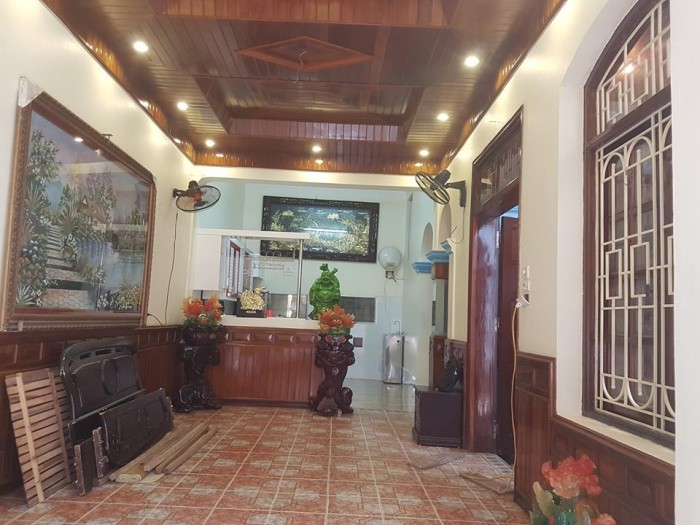 Bán Nhà Mặt Phố Bùi Ngọc Dương 104M2 4 Tầng Mt 10M Giá 13 Tỷ Kd Ô Tô.