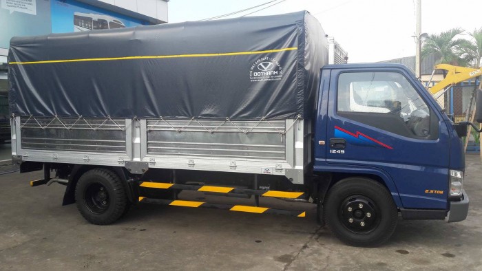 Xe tải 2,4 tấn iz49 - xe hyundai iz49 2,4 tấn vào tp - giá xe hyundai iz49 2,4 tấn rẻ nhất