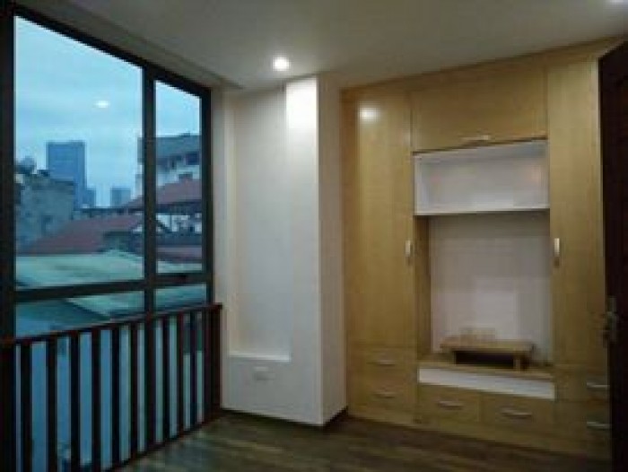 Bán nhà Thanh Nhàn, diện tích 45m2, giá bán 2.6 tỷ