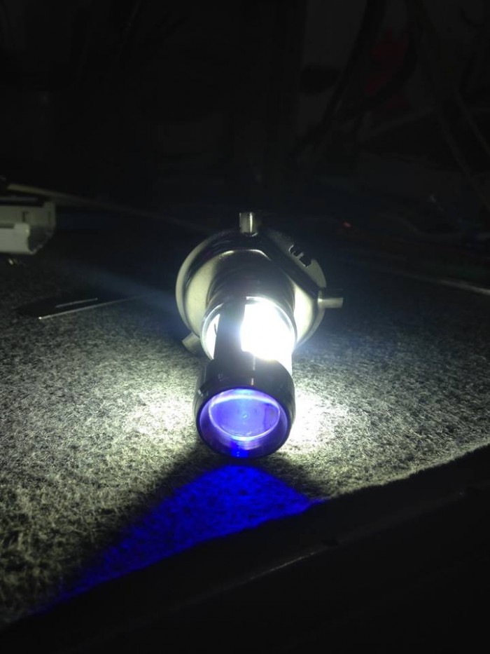 Đèn Pha Xe Máy 3 LED Hãng RTD Chân H4