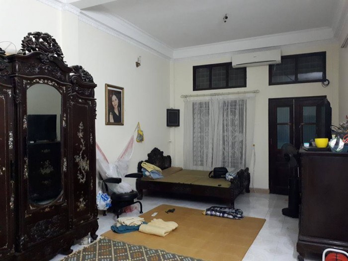 Bán nhà 4 tầng Lương Đình Của, dt 75m2, ngõ thông 4.5m, KD, 7 tỷ
