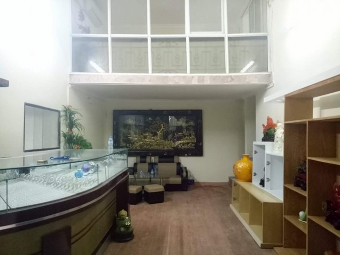 Nhà 2 Mặt Thoáng, Mặt Bằng Kinh Doanh Sầm Uất, Giá Tốt Tại Nguyễn Trãi Gần Royal City