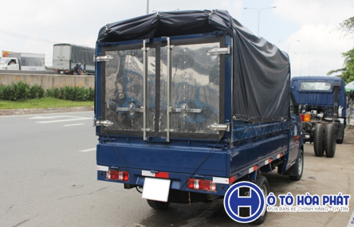Xe tải Dongben 810kg thùng 2m4 giá rẻ, dễ dàng di chuyển ở những đường nhỏ, hẹp