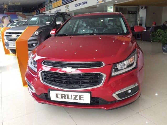 Chevrolet Cruze 2017 giảm giá lên đến 70 triệu