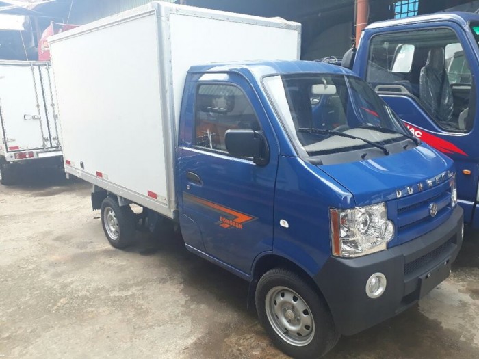 Xe tải Dongben thùng kín composite 770kg