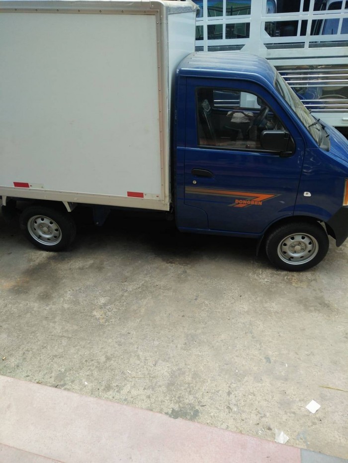 Bán xe tải chở đồ Dongben 900kg trả góp