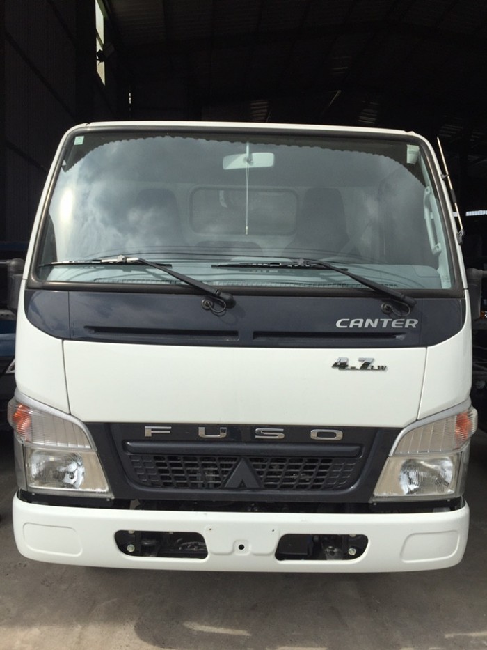 Xe FUSO CANTER 1.8 tấn