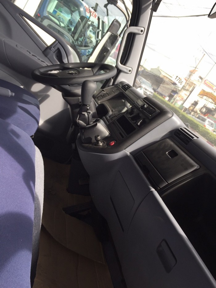 Xe FUSO CANTER 1.8 tấn