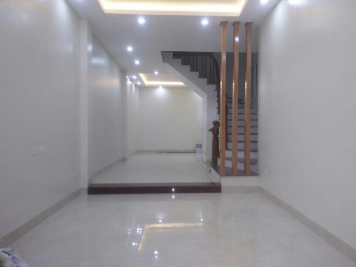 Bán nhà (C.Chủ sổ đỏ) 3,5 tỷ*4 tầng *45m2  Ngõ 168 Kim Giang