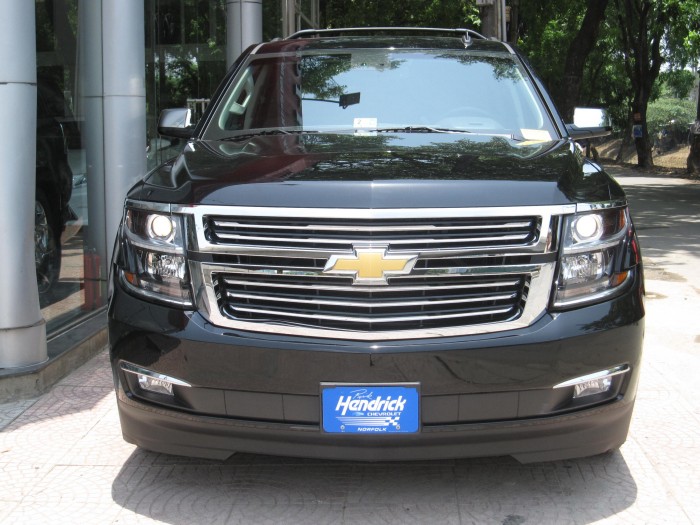Bán xe Chevrolet Suburban 2017