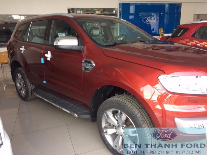 Ford EVEREST Titanium 2.2 6AT 2017 giá 1.240.000.000
