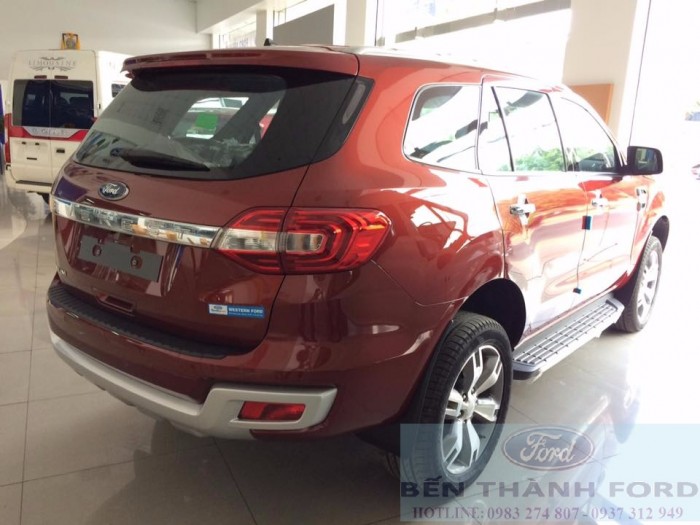 Ford EVEREST Titanium 2.2 6AT 2017 giá 1.240.000.000