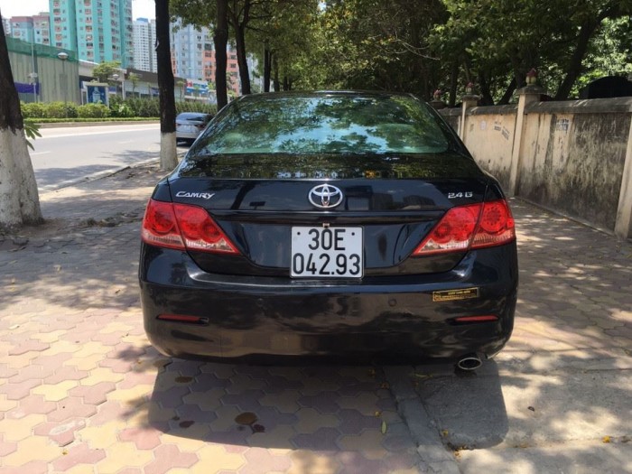 Bán Toyota Camry 2.4G 2008, màu đen, 539 triệu