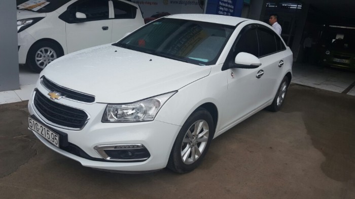 Cần thanh lý gấp Chevrolet Cruze LT 2016
