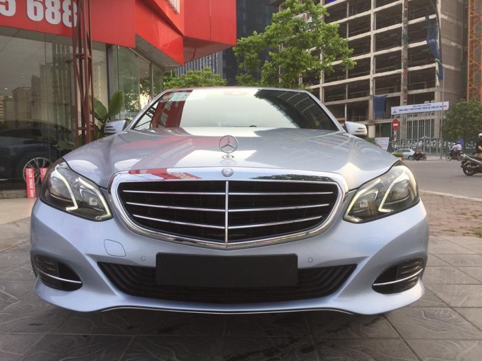Mercedes E200 sản xuất 2013 model 2014.