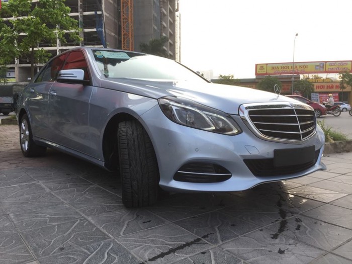 Mercedes E200 sản xuất 2013 model 2014.