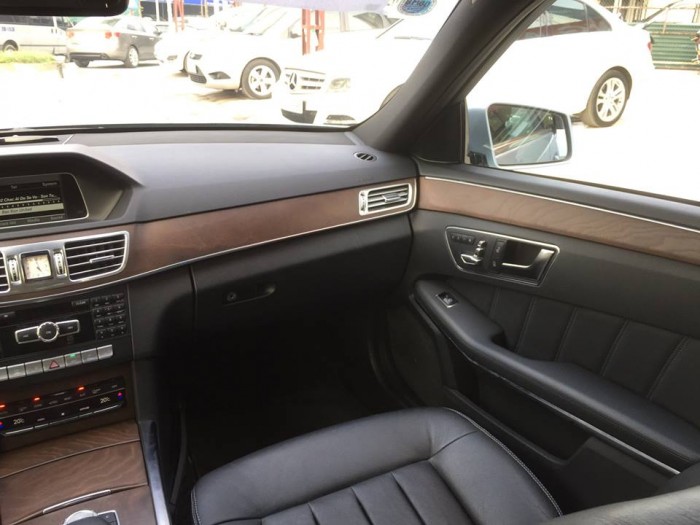 Mercedes E200 sản xuất 2013 model 2014.