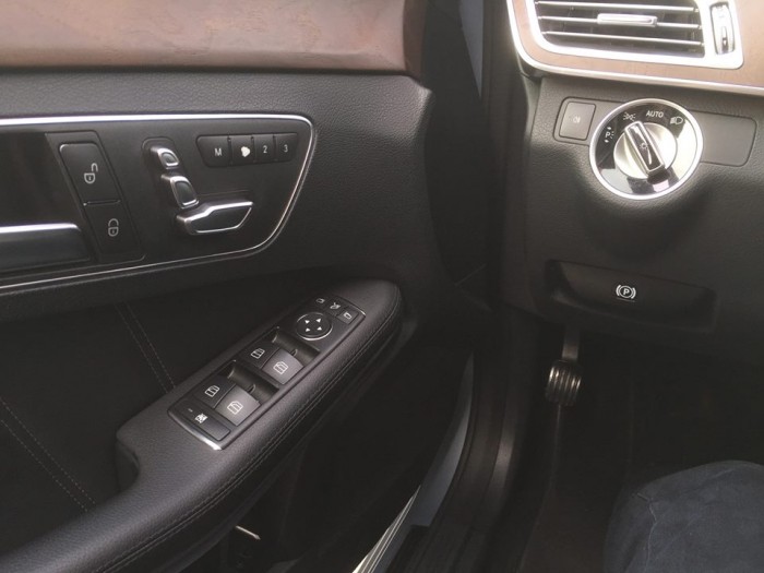 Mercedes E200 sản xuất 2013 model 2014.