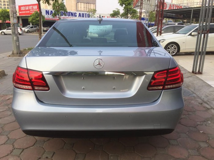 Mercedes E200 sản xuất 2013 model 2014.
