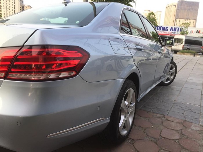 Mercedes E200 sản xuất 2013 model 2014.