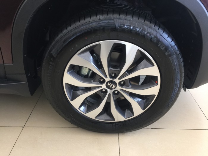 Bán xe Kia Sorento 2.2 DATH chỉ từ 190 triệu, trả góp 85%. Đủ màu giao xe ngay