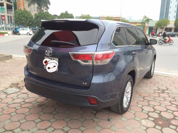 Toyota Highlander 2.7Le Xanh Nhạt 2014 Xe Chạy 30000 Km,