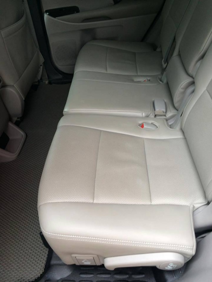 Toyota Highlander 2.7Le Xanh Nhạt 2014 Xe Chạy 30000 Km,