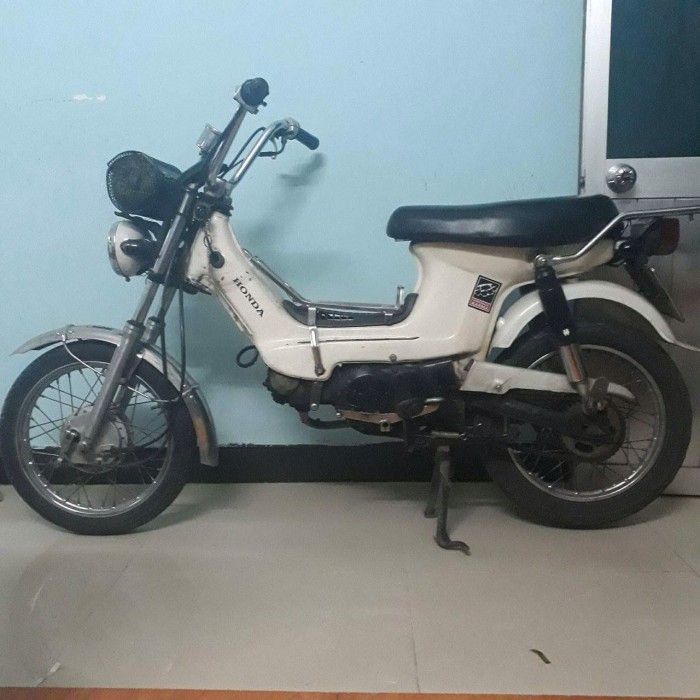 Xe Chaly dọn