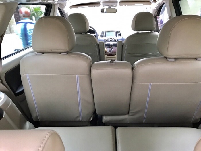 Bán Mitsubishi GRANDIS 2009 màu đen, đẹp xuất sắc không 1 chỗ chê