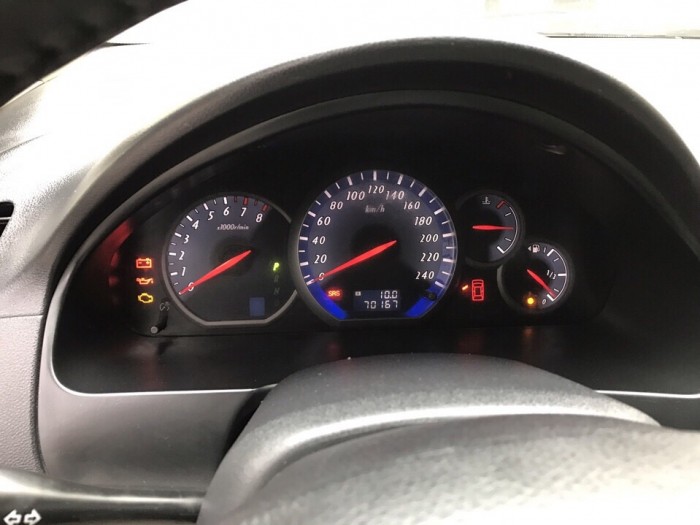 Bán Mitsubishi GRANDIS 2009 màu đen, đẹp xuất sắc không 1 chỗ chê