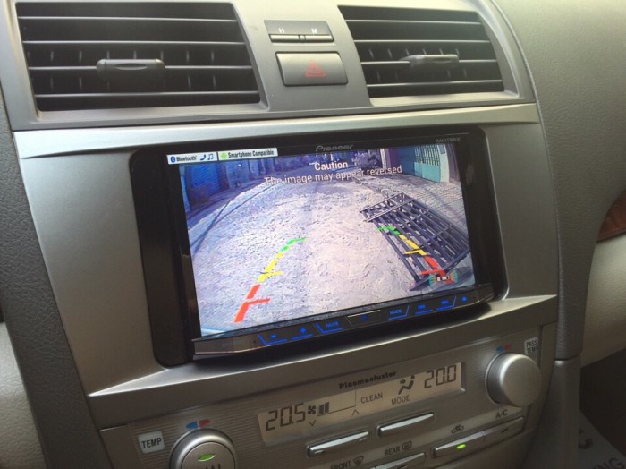 Bán TOYOTA CAMRY 2.4G sản xuất 2010, màu xám xe chính chủ