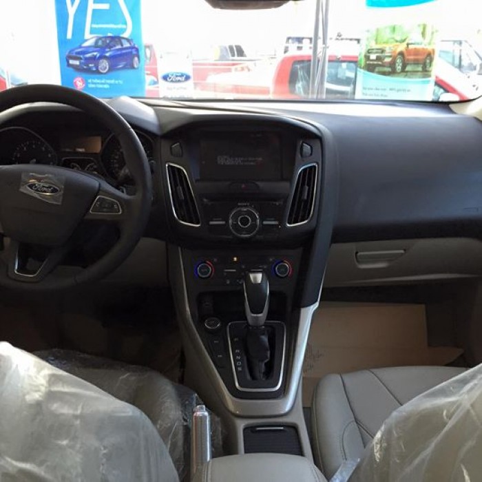 Ford Focus 1.5AT Ecoboost - Có hỗ trợ vay đến 80% giá trị xe