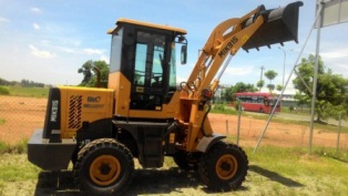 Bán xe nâng tại Đà Nẵng, bán xe chuyên dụng xe xây dựng