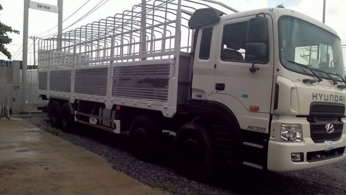 Giá xe tải Hyundai HD320-19Tấn Thùng mui bạt dài 9,6M nhập khẩu 2016